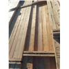 Image 4 : 44 Spruce Boards : (32) 2'' x 4'' x 8' , (8) 2'' x 4'' x 8' 8'' , (4) 2'' x 4'' x 9' 1'' 
