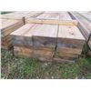 Image 2 : 18 Southern Pine Hardwood 2'' x 8'' x 12'