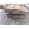 Image 2 : 32 Southern Pine Hardwood 2'' x 8'' x 14'