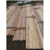 Image 1 : 25 Spruce Boards : (15) 2'' x 4'' x 14' , (10) 2'' x 4'' x 15' 4''