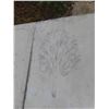 Image 2 : 4 Concrete Pads with Pressed Leaf Design 26'' x 19'' 