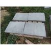 Image 1 : 8 Concrete Pads 26'' x 19''