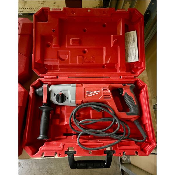 Milwaukee 1" SDS PLUS ROTARY HAMMER w/ case