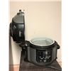 Image 3 : Ninja pressure cooker and Hamilton Beach rice cooker