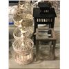 Image 3 : Group of assorted decor items including - various candle holders, lanterns, bird cage decor, etc...