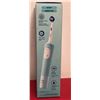 Image 2 : Oral B Pro 500+ electric  toothbrush