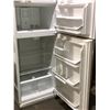 Image 3 : Frigidaire fridge model: FFTR1814TWG