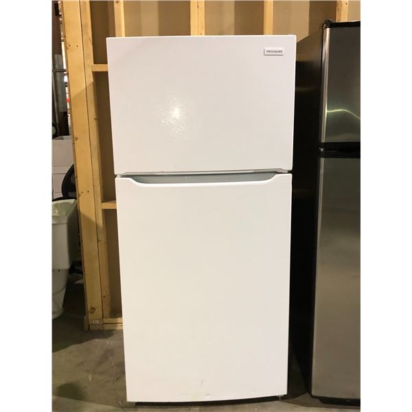Frigidaire fridge model: FFTR1814WW2