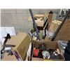 Image 3 : Pallet lot of misc items including - round gas fittings, home decor, vintage electronics, etc...