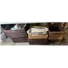 Image 1 : Group of assorted wooden crates & pine cones