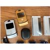 Image 3 : Group of 8 flip phones & earbuds (not working)