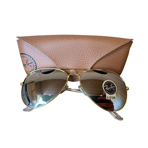 Ray ban sunglasses w/case