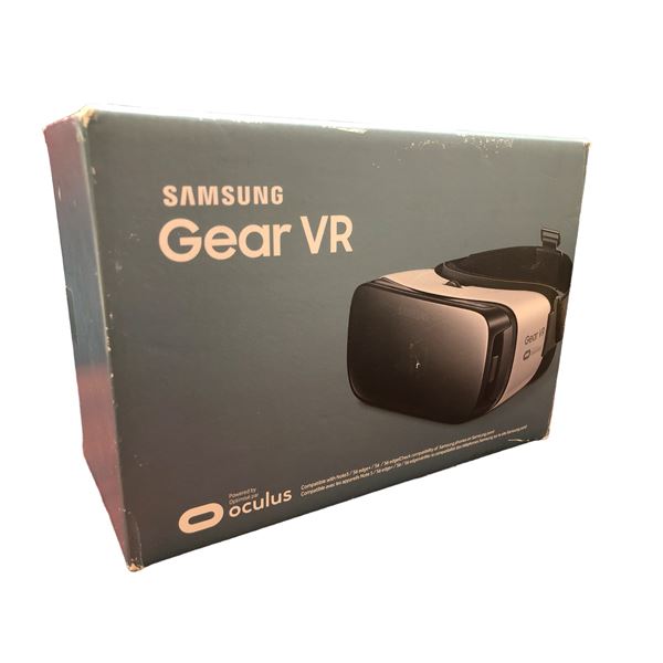 Samsung Gear VR SM-R322 w/ box