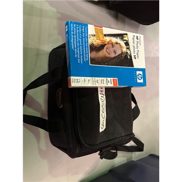 HP photosmart A516 w/photo paper & case