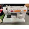 Image 2 : Smart by PFAFF sewing machine w/plug & case