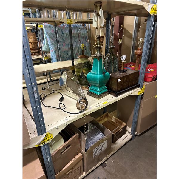 Group lot of approx 9 decorative table lamps