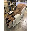 Image 2 : Fujii 2800 massage chair 150W 165 pounds