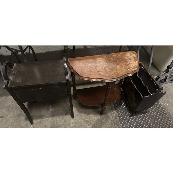 3 pieces of furniture side table, magazine holder, etc...