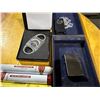 Image 3 : Group of 2 cigar cutters, cigar holders & lighter