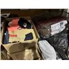Image 2 : Pallet of lot of clothing, 8 piece coverlet set, blankets, etc...