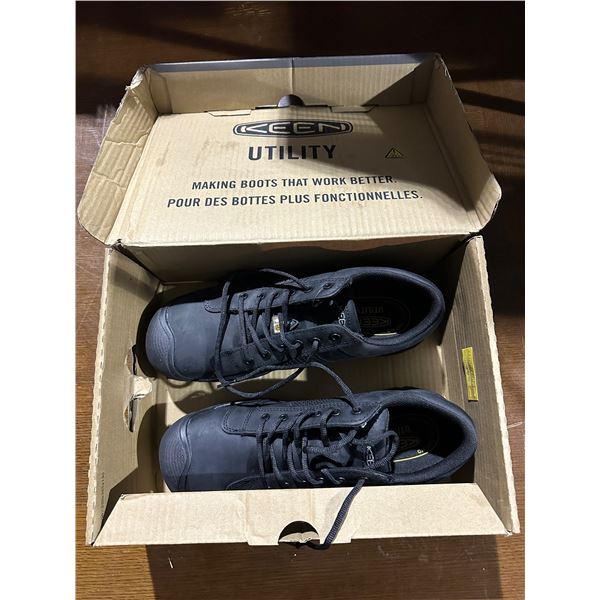 Pair of Keen utility steel toe boots size 11.5 w/box