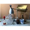 Image 1 : Group of assorted items - includes desk lamps / vintage chick hicks home decor lamp / wine glasses e