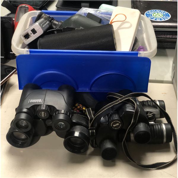 Group of assorted binoculars & misc