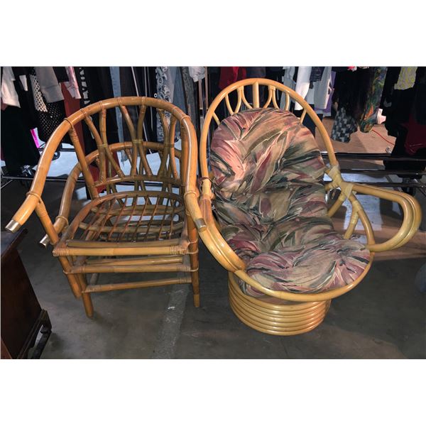Group of 3 wicker chairs - includes swivel egg chair