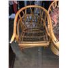 Image 3 : Group of 3 wicker chairs - includes swivel egg chair