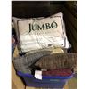 Image 2 : Pallet lot of assorted clothes, bedding & pillows