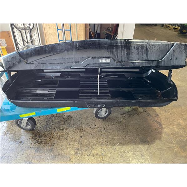 Thule Sweden - rooftop ski/cargo box w/ key