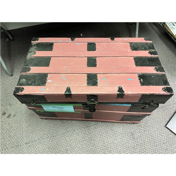 Treasure chest (approx 34" x 19" x 22" H)