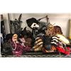 Image 1 : Group of assorted Halloween decorative items