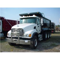 2004 MACK CV713 GRANITE TRI-AXLE DUMP