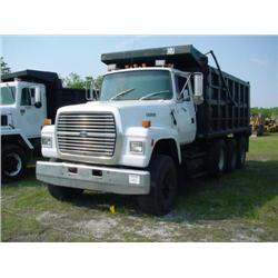1992 FORD L9000 TRI-AXLE DUMP