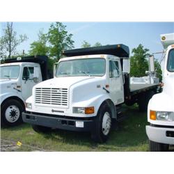 1999 INTERNATIONAL 4700 S/A FLATBED DUMP