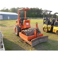 RAMMAX VIBRATORY ROLLER