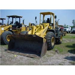 KOMATSU WA320 RUBBER TIRED LOADER