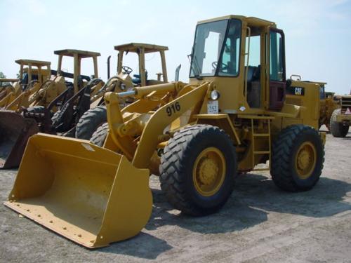 916 Loader CAT 916 RUBBER TIRED LOADER