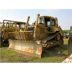 CAT D6H CRAWLER TRACTOR