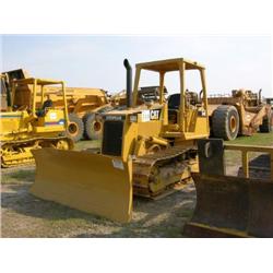 CAT D4C CRAWLER TRACTOR
