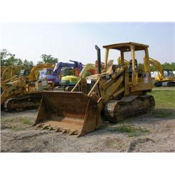 CAT 933 CRAWLER LOADER