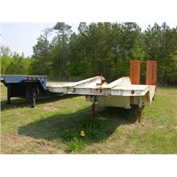 1991 EAGER BEAVER TRI-AXLE LOWBOY