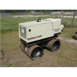 INGERSOLL-RAND FX130 TRENCH ROLLER