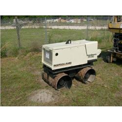 INGERSOLL-RAND FX130 TRENCH ROLLER
