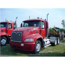 2001 MACK CX613 VISION T/A TRUCK TRACTOR