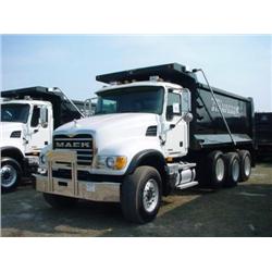 2005 MACK CV713 GRANITE TRI-AXLE DUMP