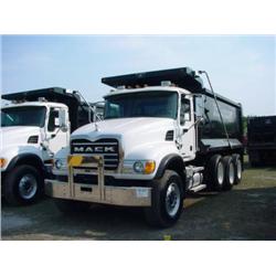 2005 MACK CV713 GRANITE TRI-AXLE DUMP