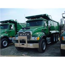 2004 MACK CV713 GRANITE TRI-AXLE DUMP