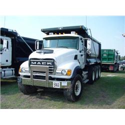 2004 MACK CV713 GRANITE TRI-AXLE DUMP